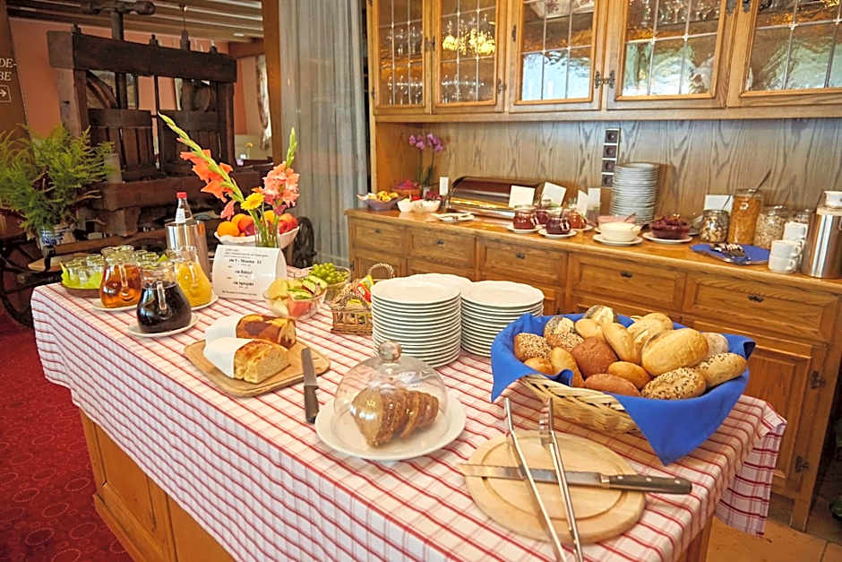 Hotel-Gasthof Die Post Brennerei Frankenhöhe
