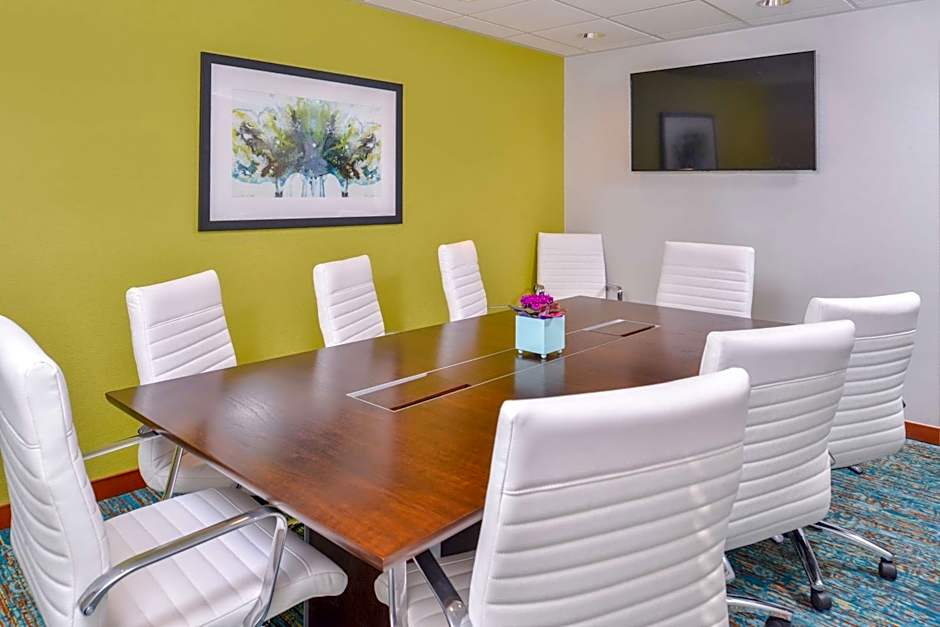 Hampton Inn By Hilton Seattle-Airport