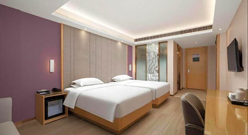 Lavande Hotels· Jingzhou Jianli
