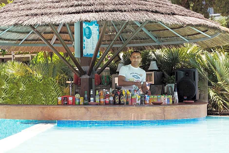 Dionysos Hotel
