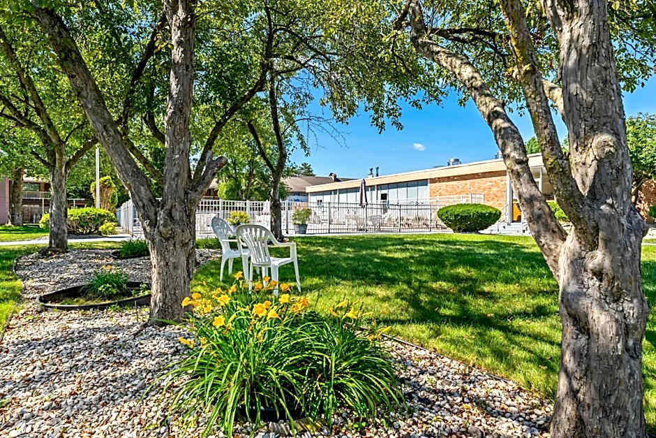 Howard Johnson by Wyndham Albany