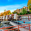 Quality Inn Creekside - Downtown Gatlinburg