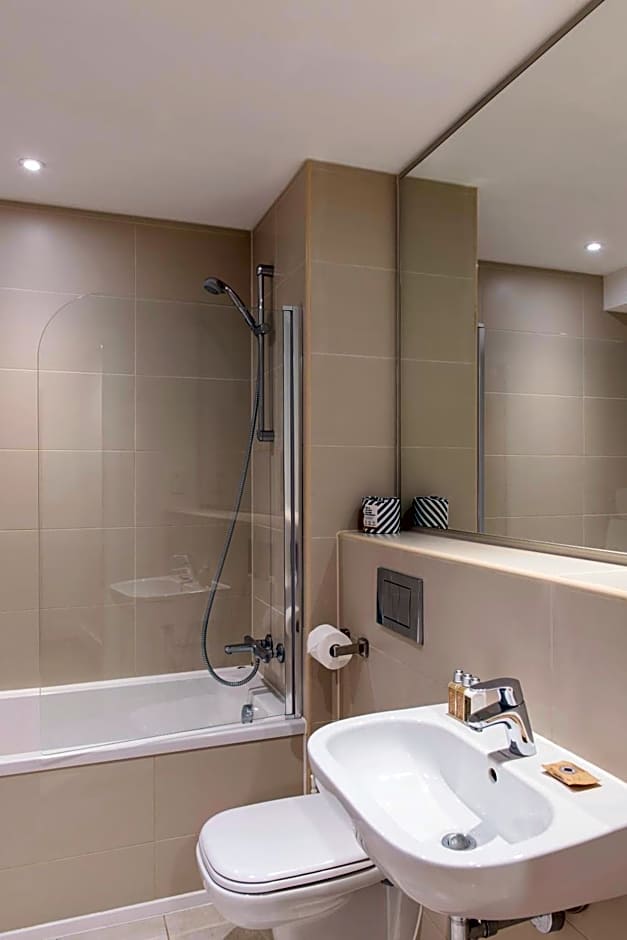 SACO Manchester - Piccadilly