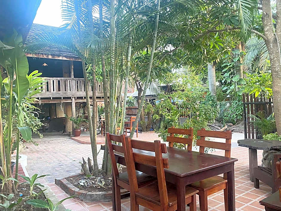 Golden Sun Boutique Hotel