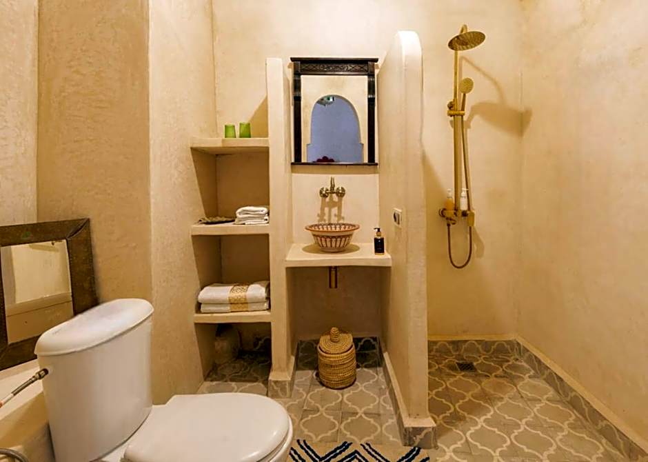 Riad 7 chambres - Petit dejeuner gratuit