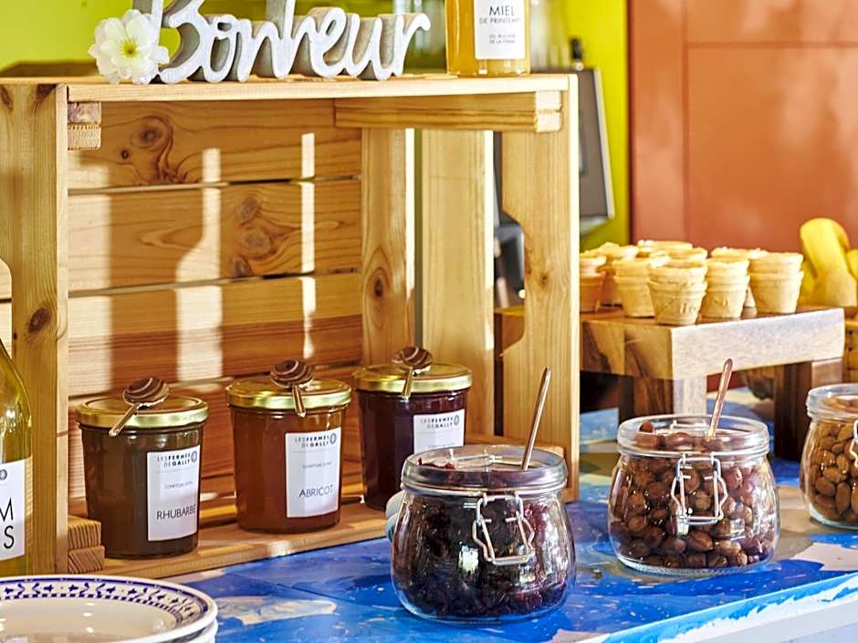 Greet Hotel Versailles - Voisins Le Bretonneux