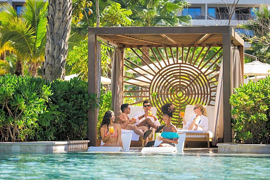 Conrad Punta de Mita