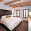 Hilton Santa Fe Historic Plaza