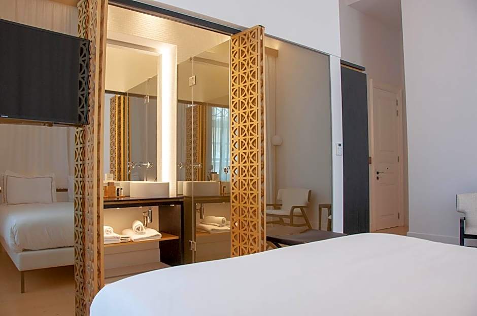 S Paul City Hotel