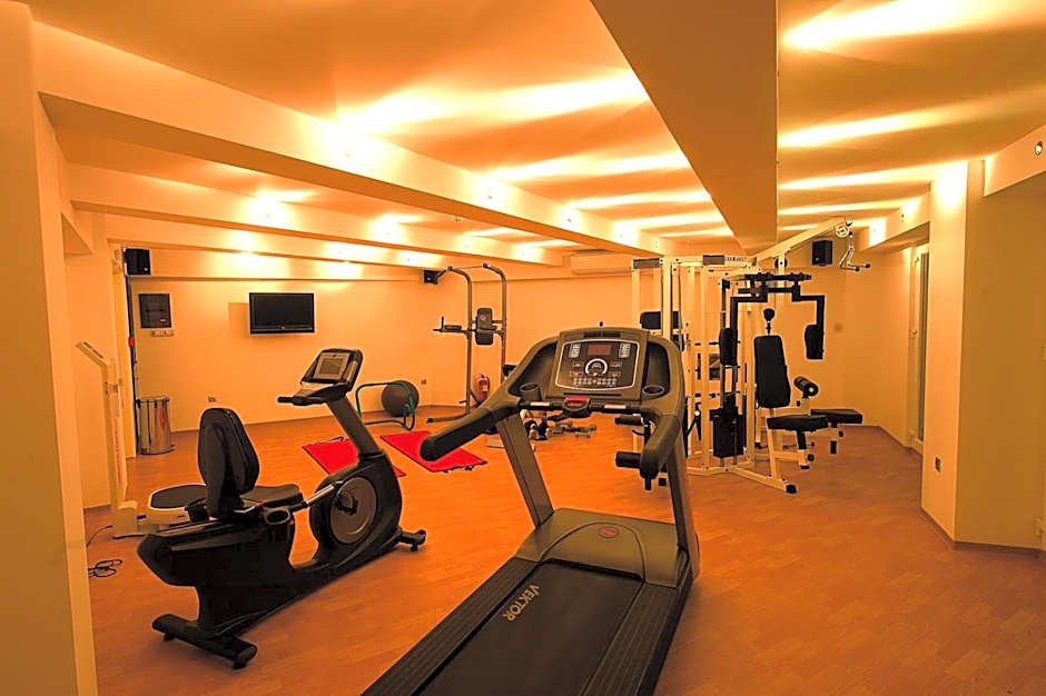 Elinotel Apolamare Hotel