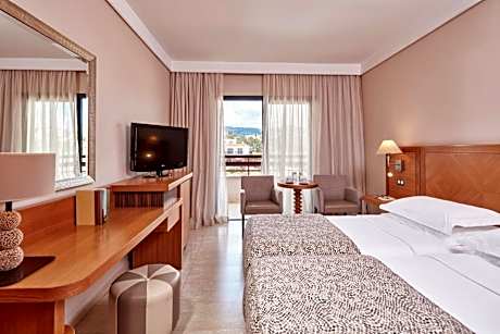 Twin Room Inland View