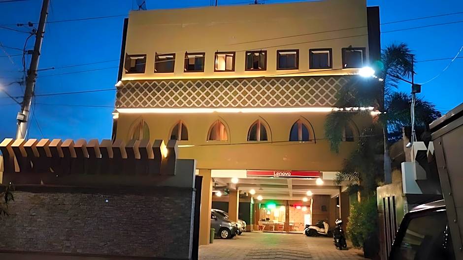 Hotel Syariah Larismanis