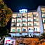 Hotel Oasis