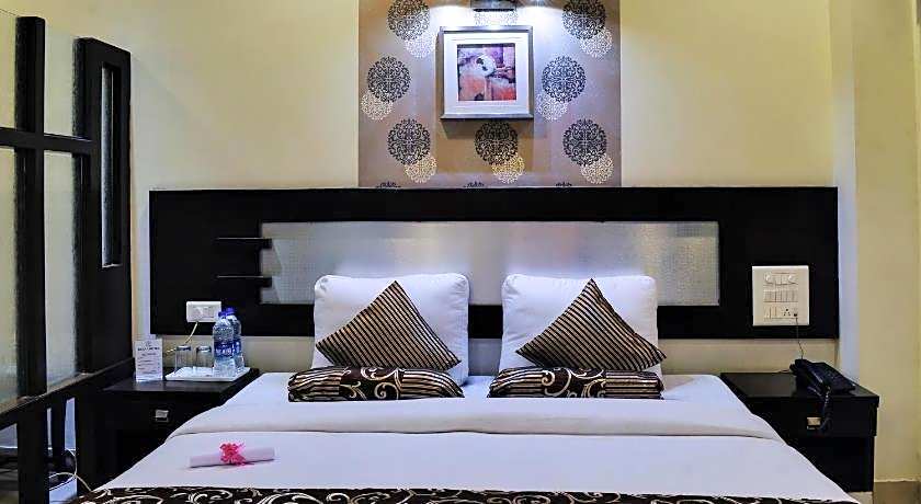Regal Hotel