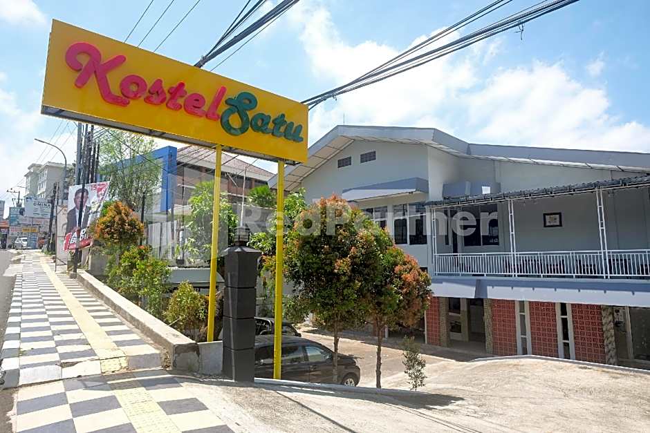 Kostel Satu Semarang RedPartner