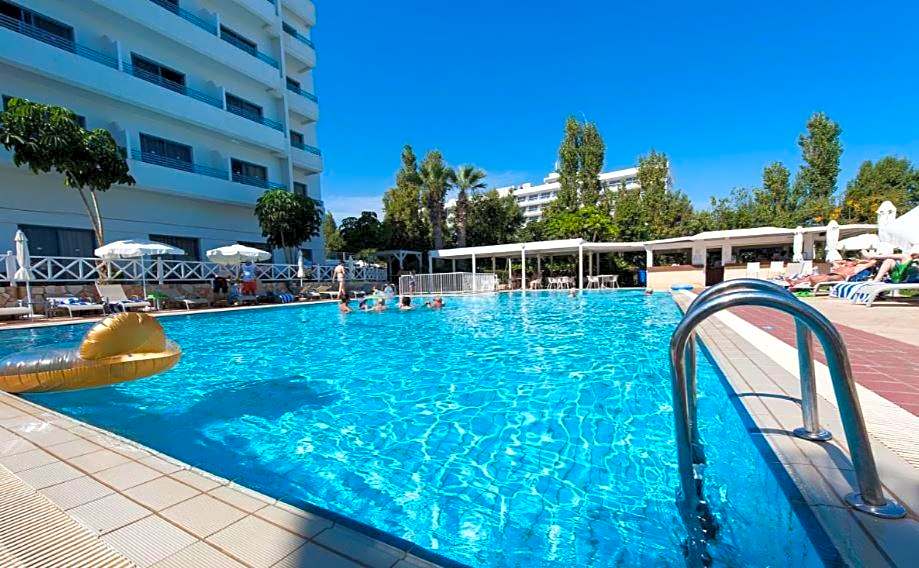 Iliada Beach Hotel