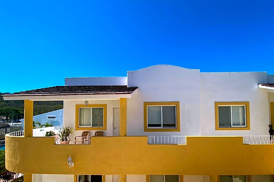 Condominios JAROJE Huatulco