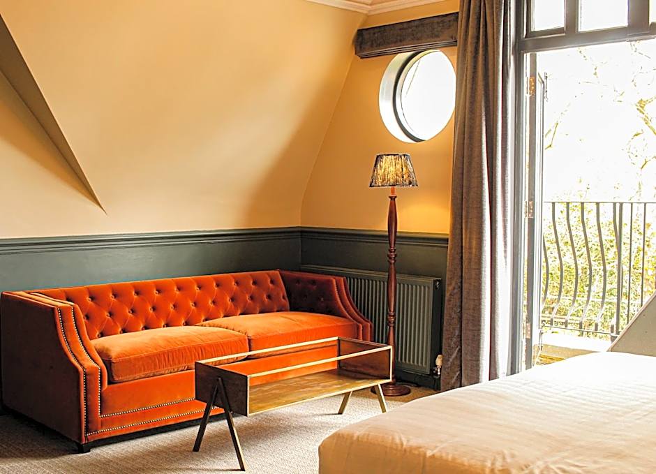 Brewhouse and Kitchen