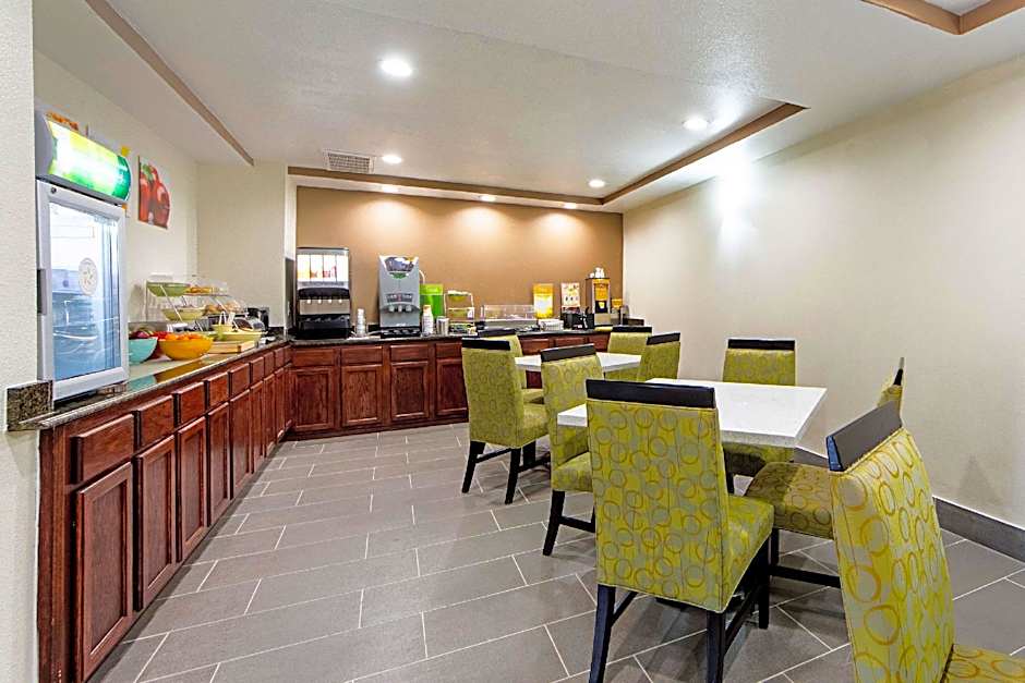 Quality Inn Greenville I-30