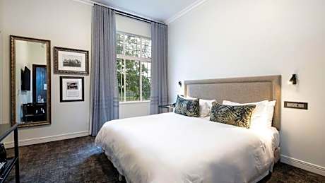 King Room - Disability Access