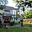 Puri Itoma Bungalows