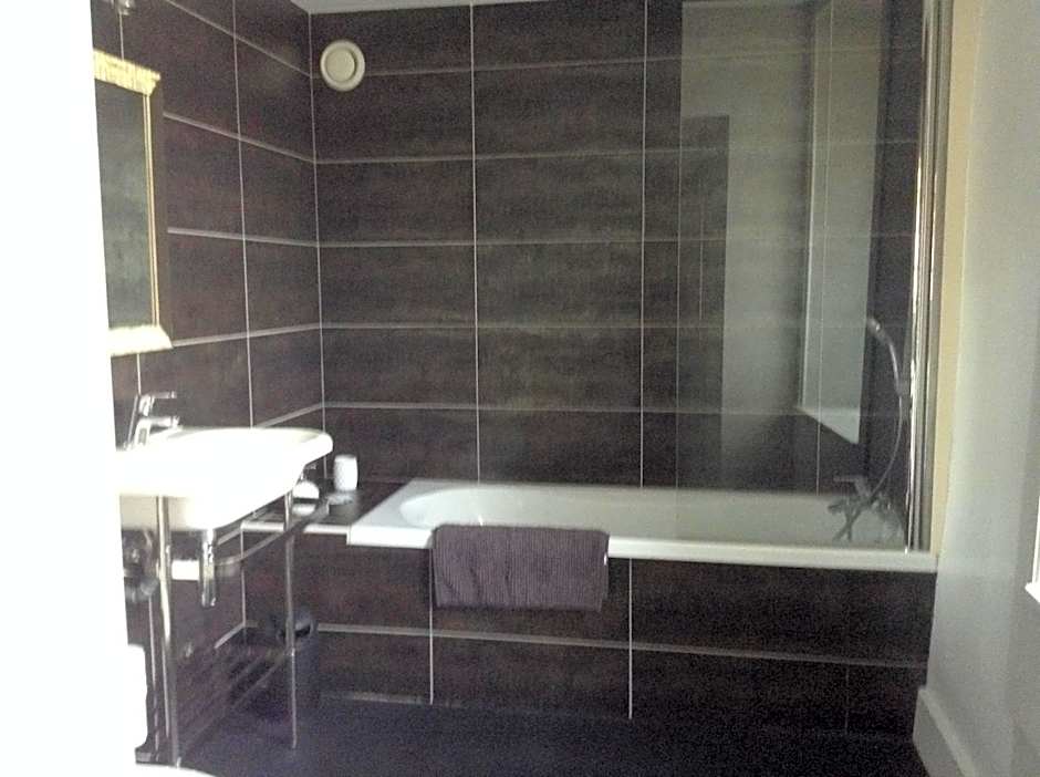 Auberge de la vallee de la gorre