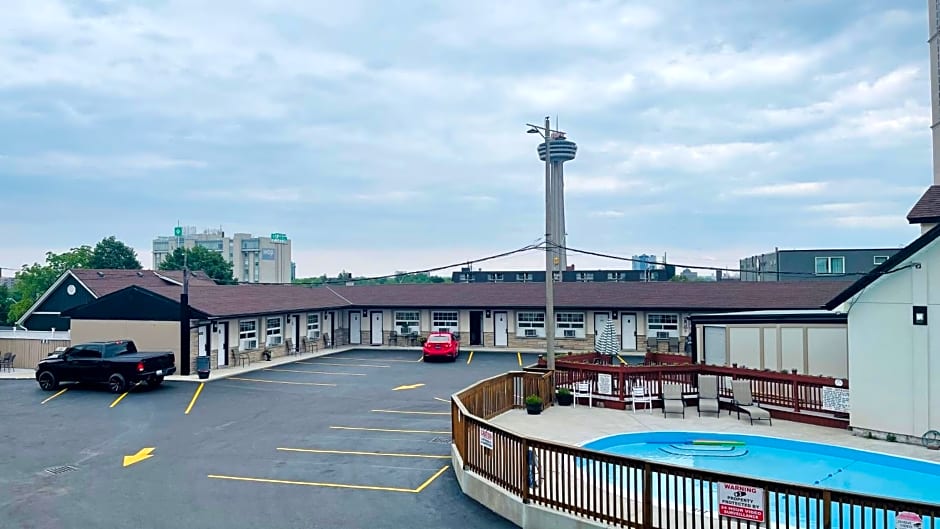 Knights Inn By The Falls