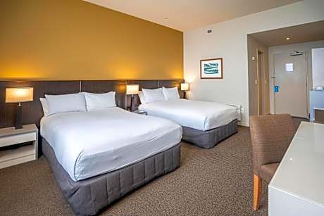 Standard Twin Room with Two Double Beds