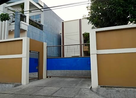 Hotel O Mahendra HomestayNearTaman Wisata Bukit Rurukan