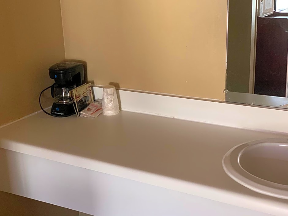 Travelowes Motel - Maggie Valley