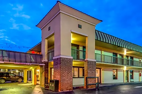 Quality Inn Savannah Historic District