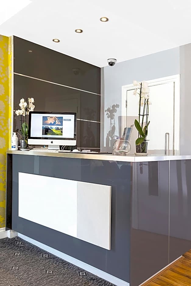 Hotel Shepherds Bush London