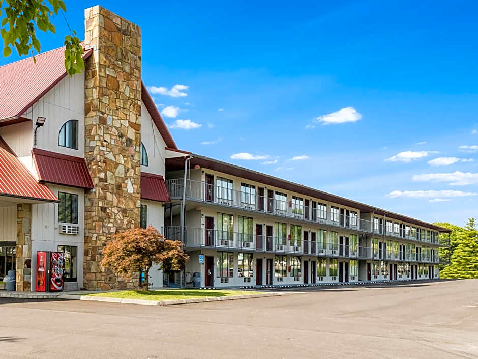 Red Roof Inn Dandridge