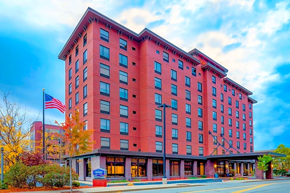 Hampton Inn By Hilton And Suites Pittsburgh-Downtown