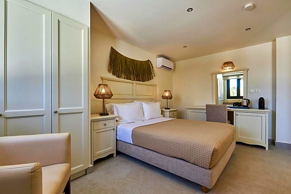 Mila Sissi Bay Hotel