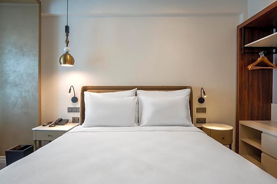 Smart and Simple Hotel Karakoy