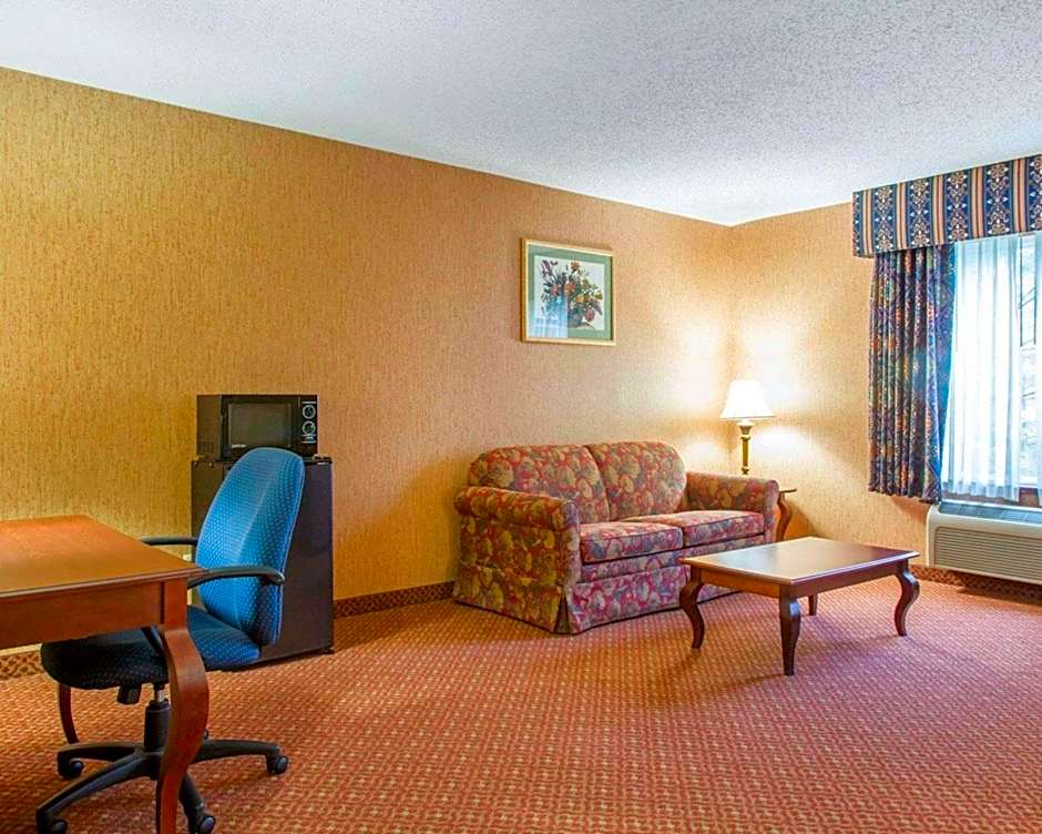 Quality Inn & Suites Meriden