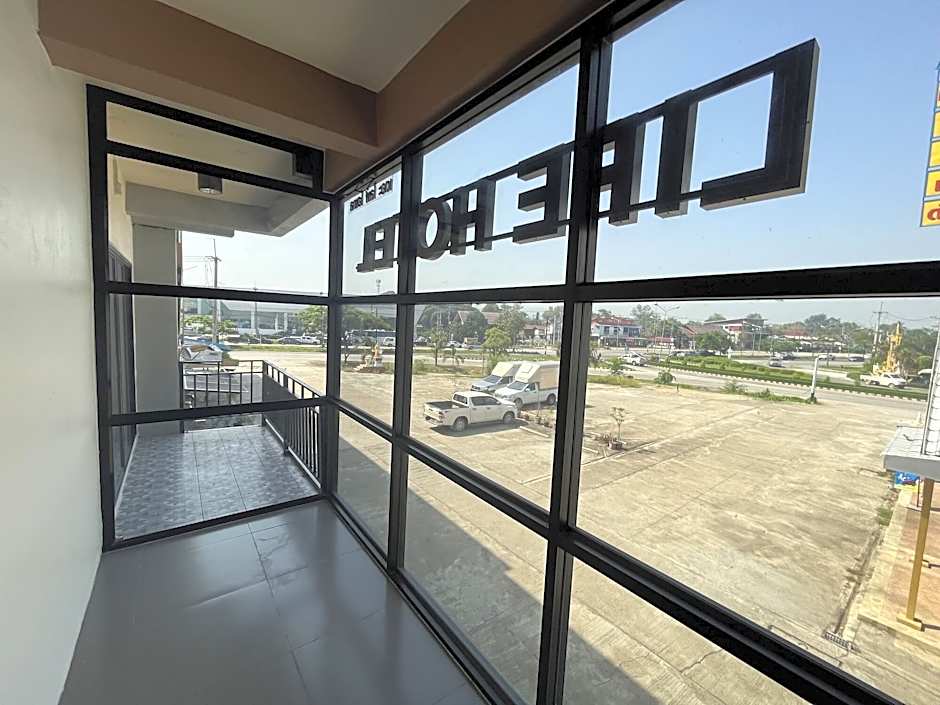 Life Hotel Rong Khun