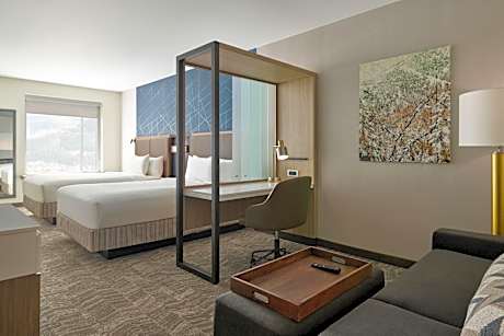 Queen Room with Two Queen Beds and Roll-in Shower - Mobility and Hearing Accessible