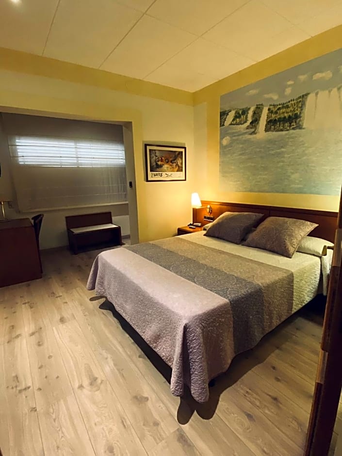 Photo 1 of 4 of Standard Quadruple Room (2 adults + 2 children) with parking included