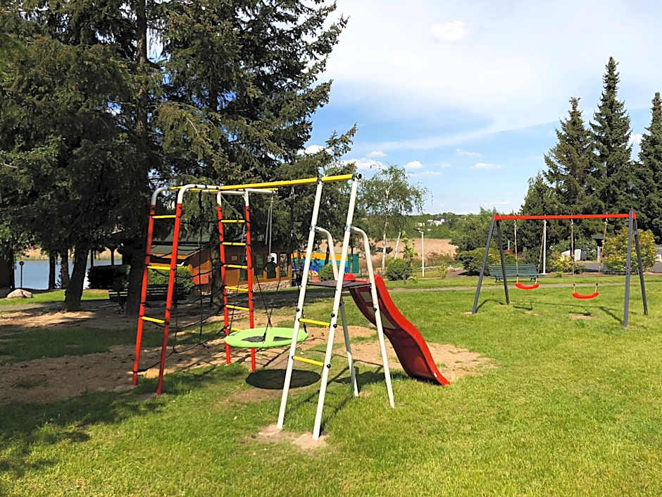 AB Domki całoroczne nad jeziorem