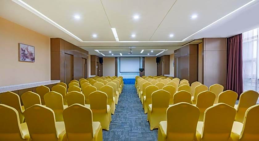 Holiday Inn Express Baoji City Centre By IHG