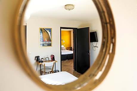 Deluxe Family Suite