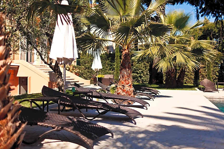 Golden Tulip Cannes Hotel De Paris