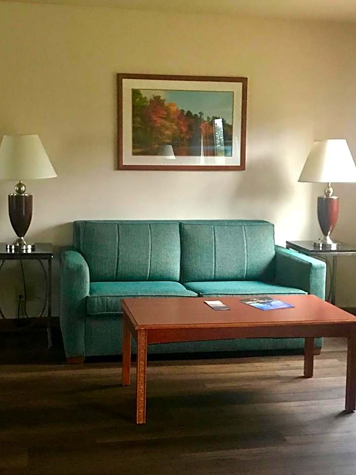 Village Inn on the Lake