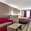 Quality Inn & Suites Grove City-Outlet Mall