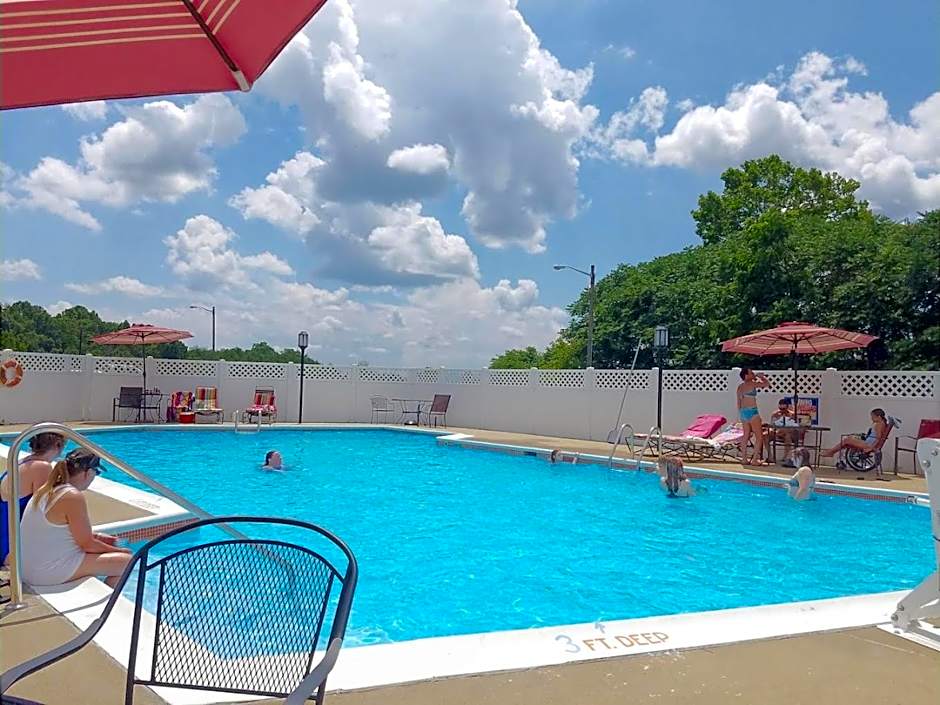 Howard Johnson by Wyndham Lexington