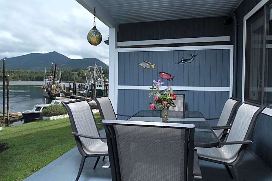 Bayshore Waterfront Inn