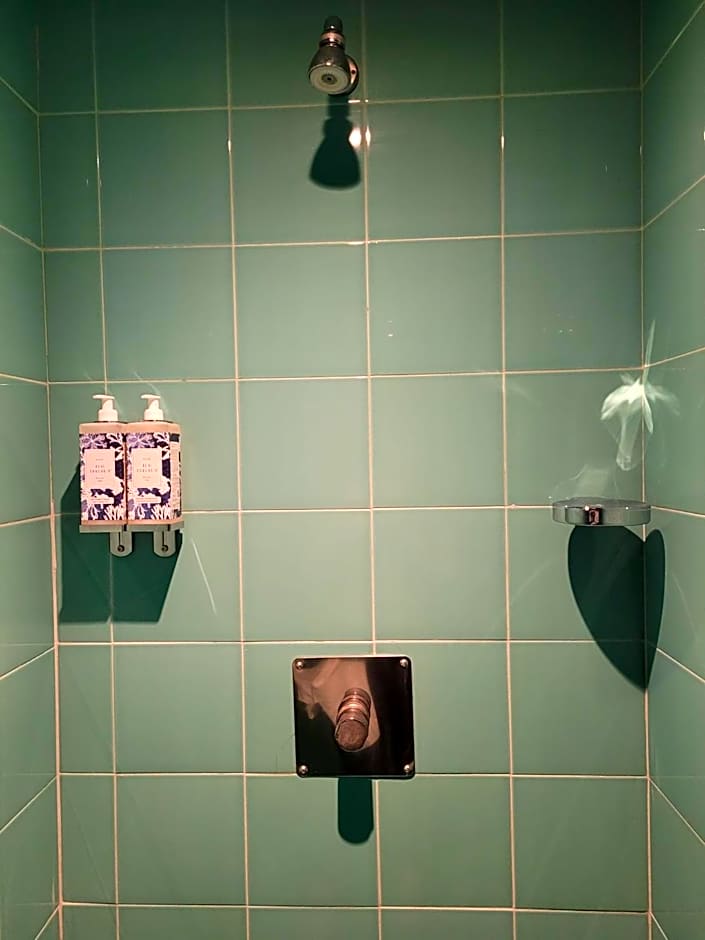 AMISTAT Island Hostel Ibiza - ALBERGUE JUVENIL