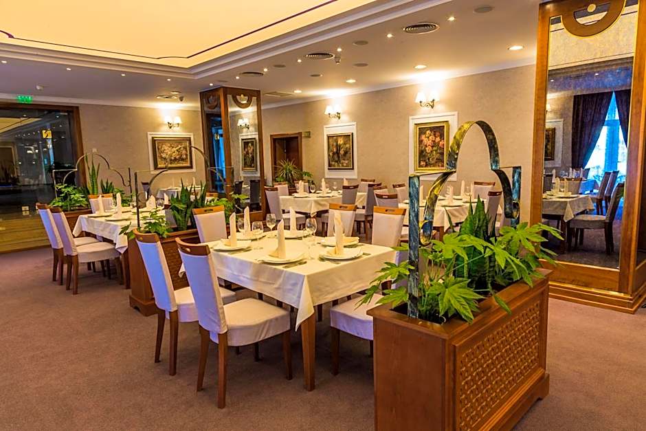 Hotel Sevlievo Plaza